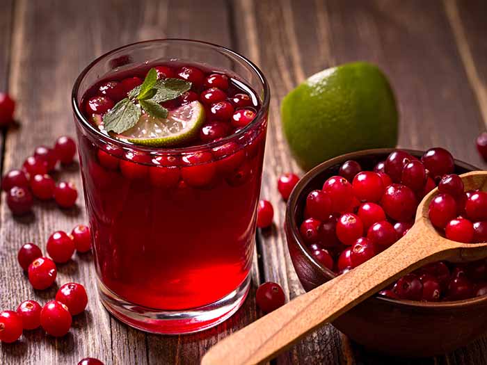 drinking cranbaerry juice health benefits